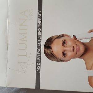 Lumina ems & led facial toning therapy never used